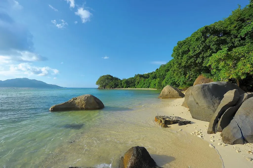 ***** Resort Beachcomber Seychelles Sainte Anne Island Seychelles